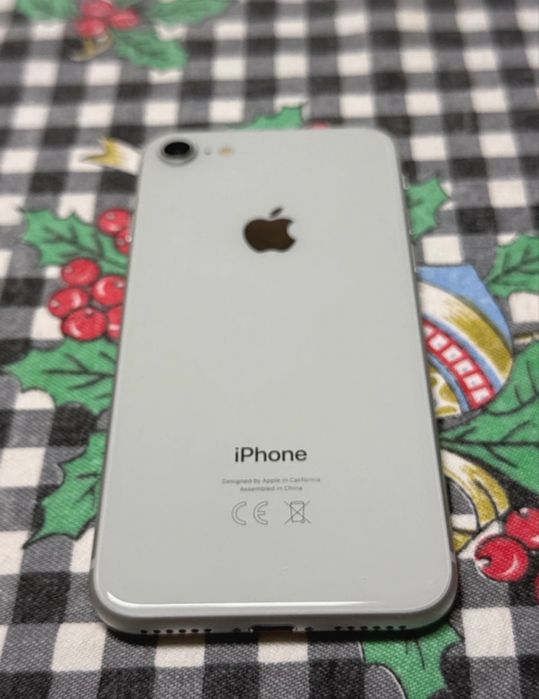 iPhone 8 64gb Branco Desbloqueado