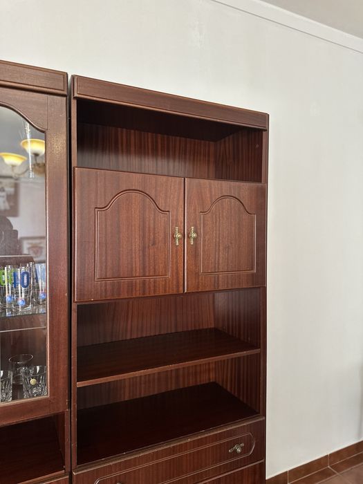 Móvel de Sala - Madeira Mogno