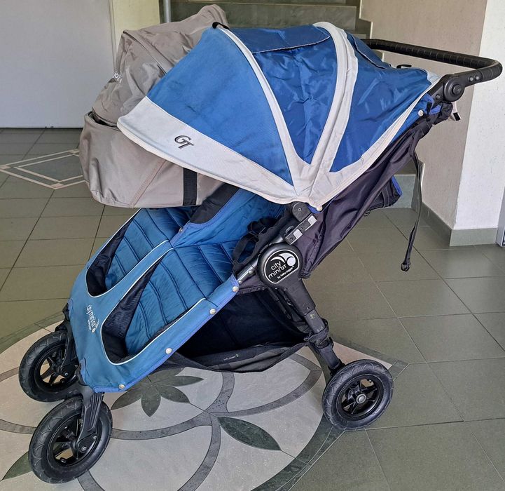 Wózek dla rodzeństwa KOMIS
