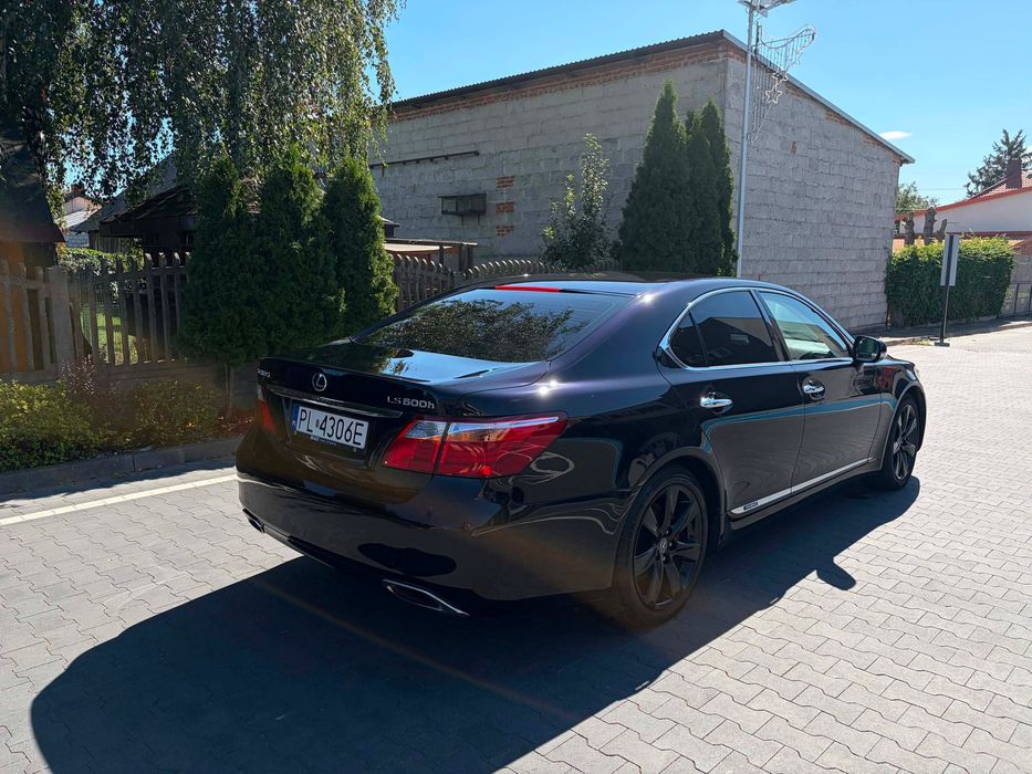 Sprzedam - Lexus LS600h