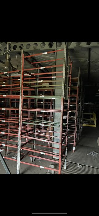 Regał / regały magazynowe