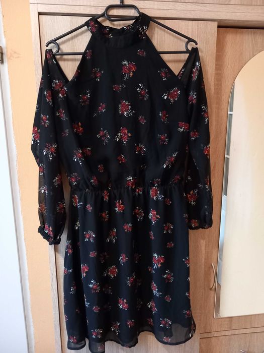 Sukienka rozmiar L