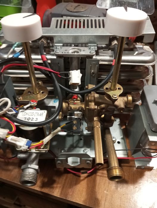 Запчастини для газових колонок