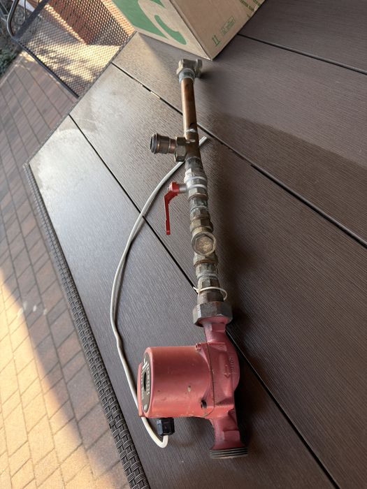 Pompa obiegowa Grundfos UPS 25-60 180 + zawór i filtr CO