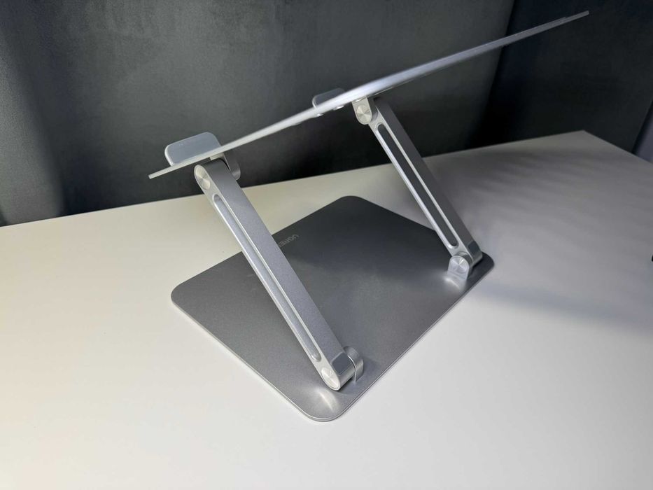 Podstawka pod laptopa Ugreen LP588 do MacBook Pro 14"