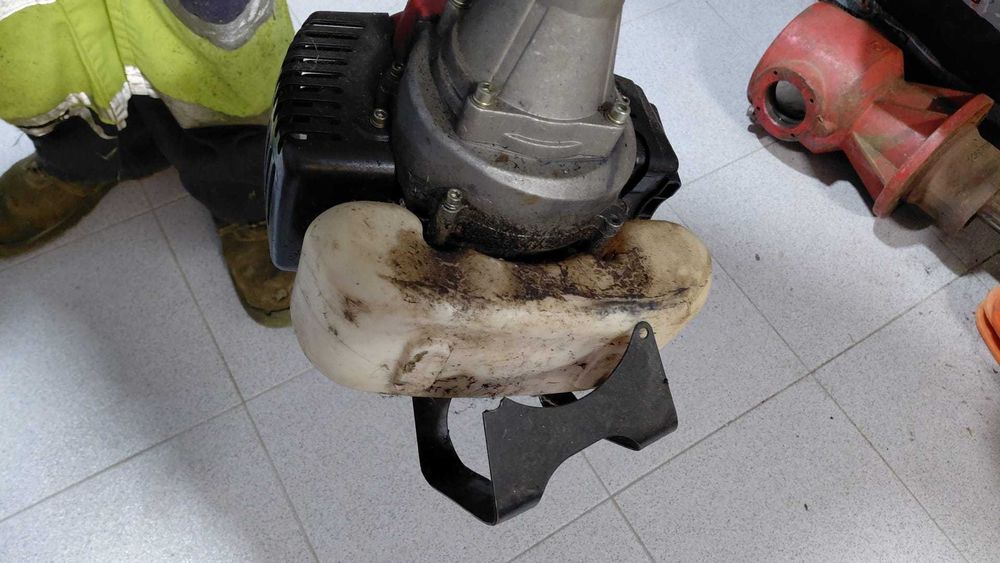 Roçadora BricoPower BMR43