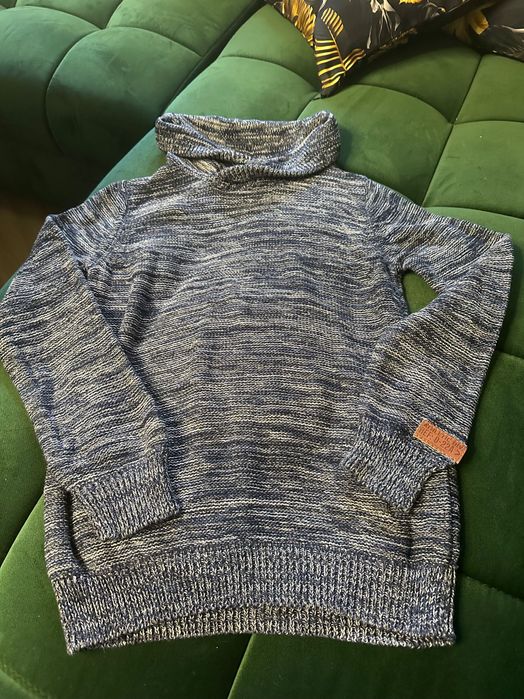 Bluzy  swetry świąteczne chłopiec 134-140