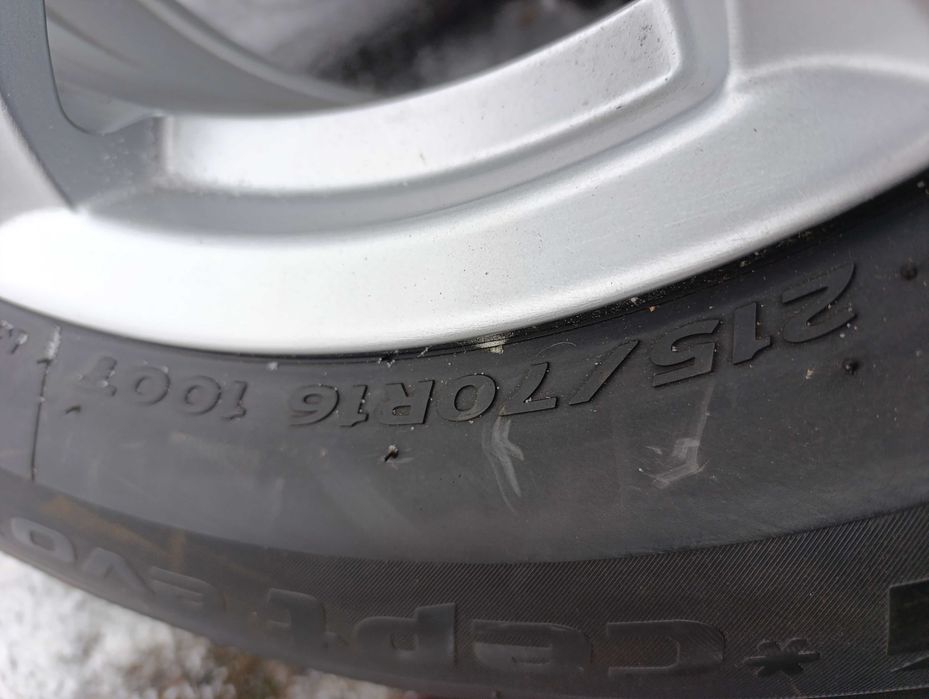 Диски титанові з резиною 4 шт 5\114.3 на 16 Спортейж  Туксон