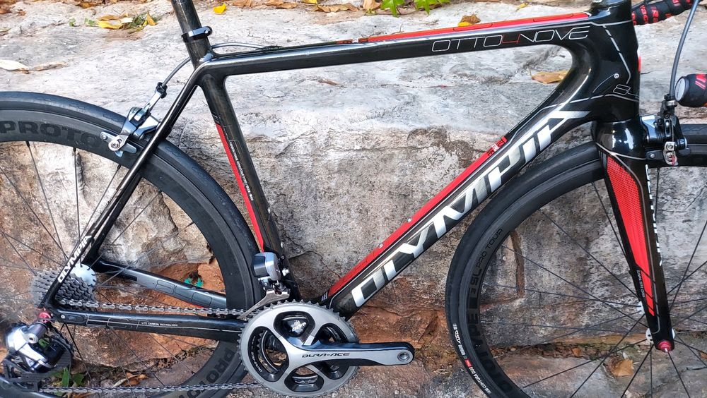Olympia Carbono | Shimano Dura.ace Di2 T54 

Trek Madone  | Shi