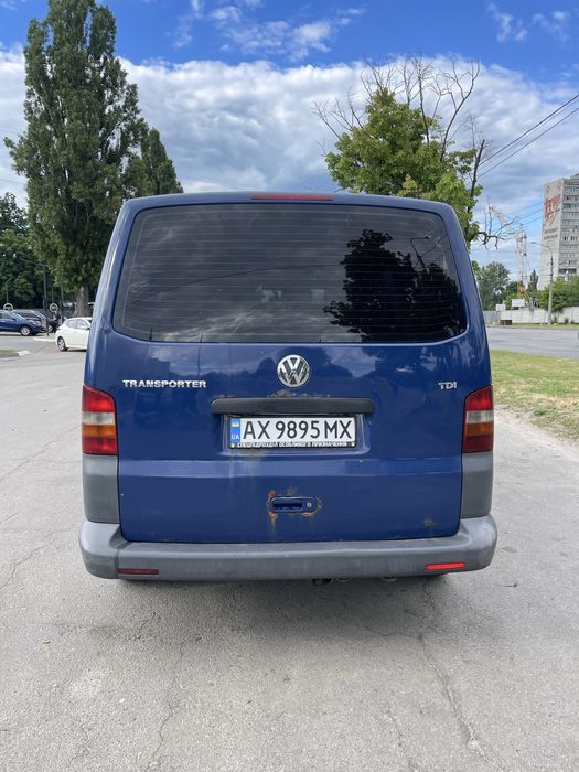 Продам Volkswagen Transporter T5