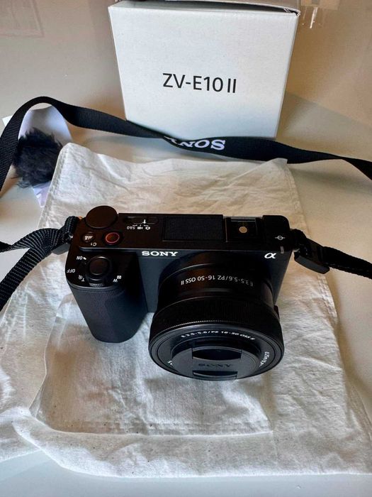 Sony ZV-E10 II + 16-50mm, Praticamente Nova + Cartão 128GB