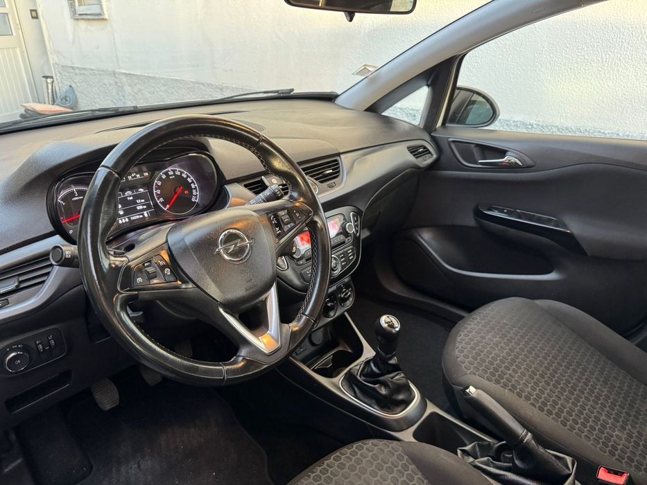 Opel Corsa Ecoflex 2017 Baixa quilometragem