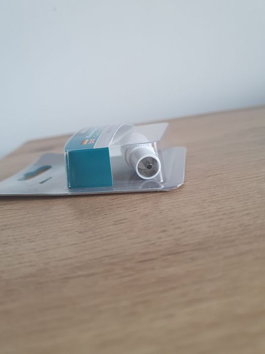 Gniazdo antenowe współosiowe IEC Schwaiger