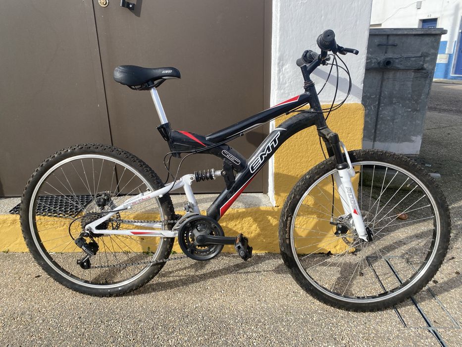 Vendo bicicleta como nova