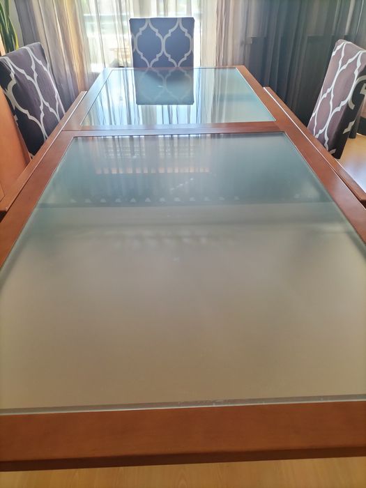Mesa com cadeiras