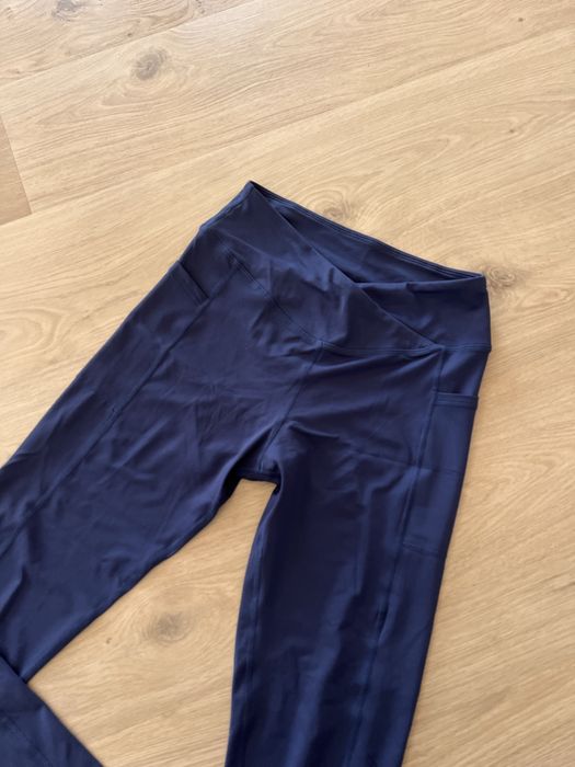 Granatowe legginsy sportowe sport spodnie styl hm