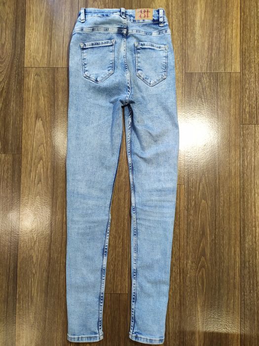 Продам Джинсы Скинни