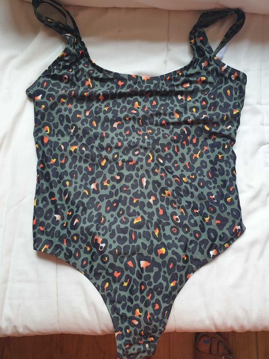 Nowy zielony kostium w cętki Primark r. 42
