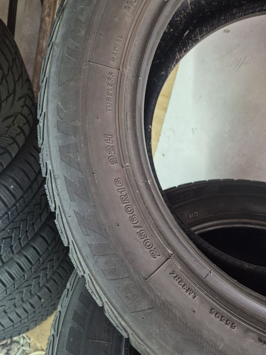 Шини 205/60/16, Bridgestone,  (63)