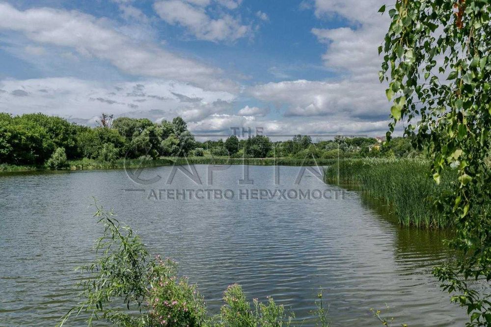 ОРЕНДА! Неймовірний світлий видовий будинок 207 м² | КРЮКІВЩИНА | БУДИНОК БІЛЯ ОЗЕРА | ВЛАСНИЙ ПЛЯЖ | ДИЗАЙНЕРСЬКИЙ ІНТЕР’ЄР | Автономність | Газ
