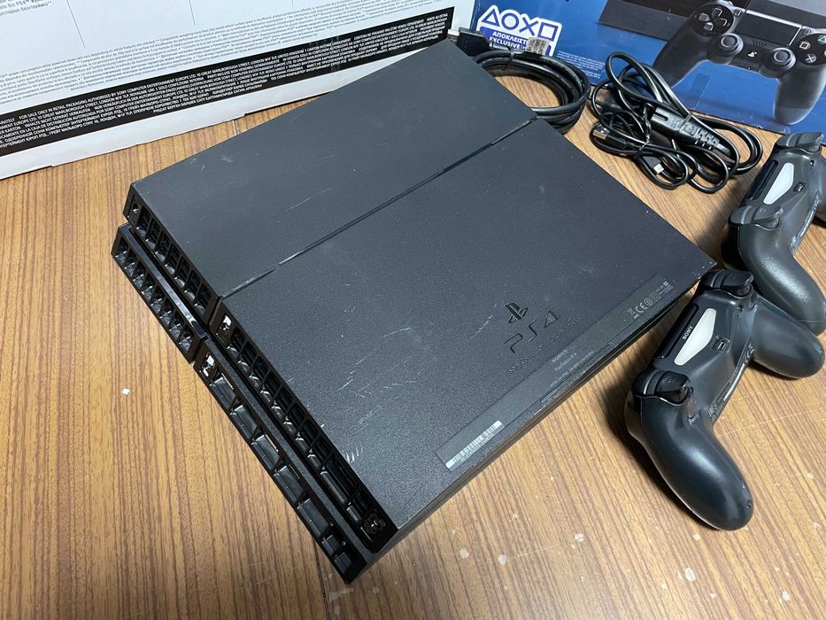 Konsola PlayStation 4 PS4 FAT 500GB 2 pady - Czytaj opis