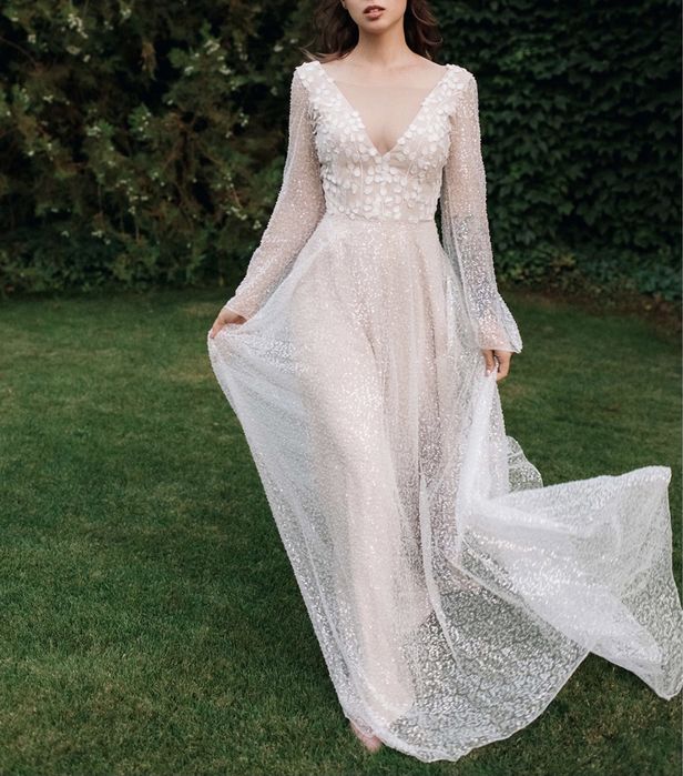 Дизайнерское свадебное платье