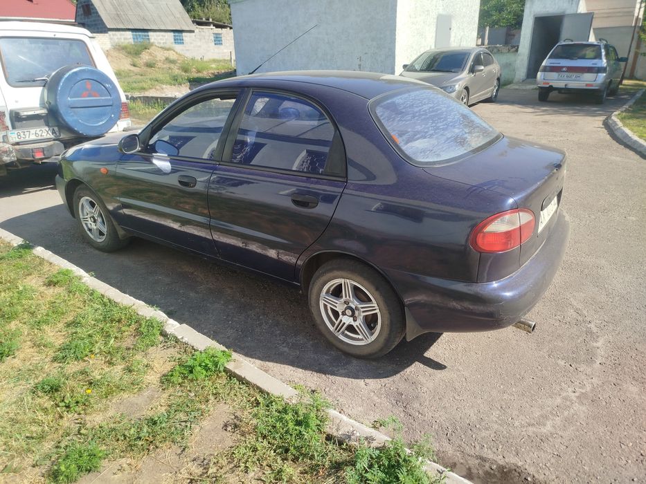 Продам гарний автомобіль сенс