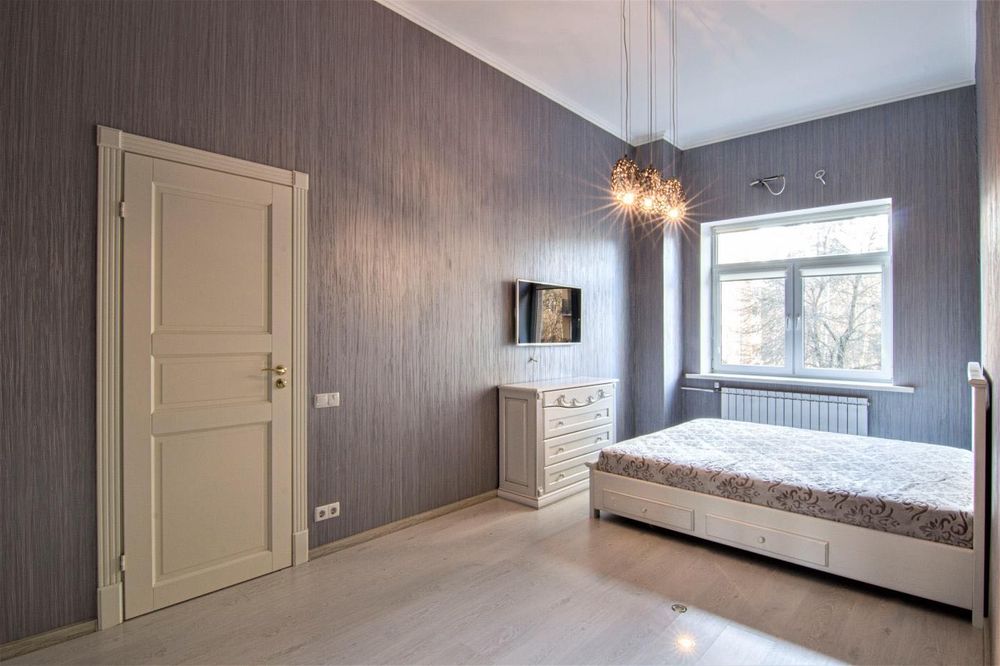 2-кімнатна квартира з ремонтом 70 кв.м. ЖК Чайка, вул. Лобановського 21