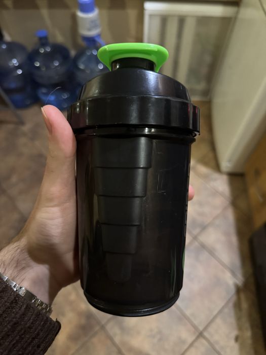 Спортивний шейкер Spider Bottle 3-в-1 (з контейнерами для добавок)