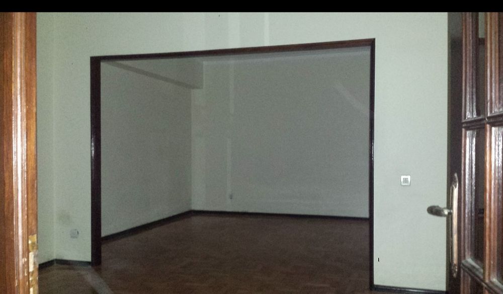 Vendo t4+1 com garagem fechada e terraço