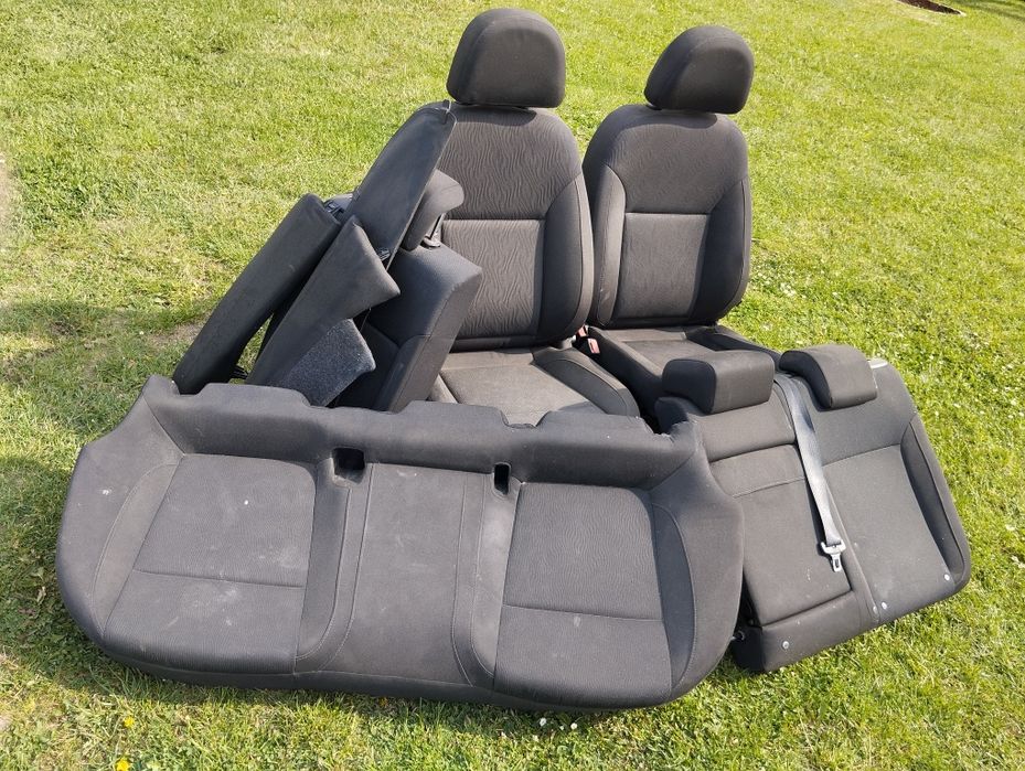 Kanapy z fotelami do Opel Insignia A kombi