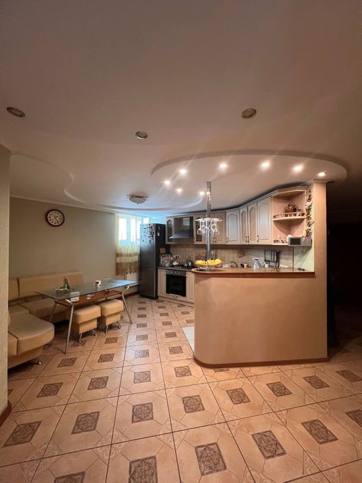 Продам хороший дом в смт Шевченково Купянский район