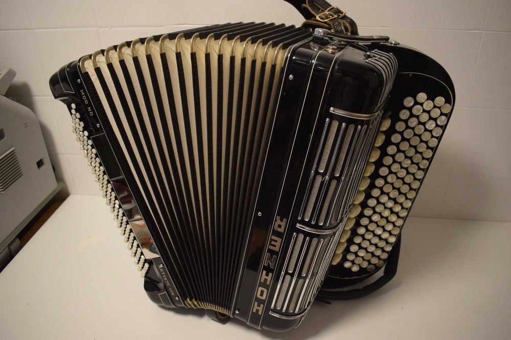 Acordeao Hohner Morino Artista 4 Voz 120 Baixox, N . 151