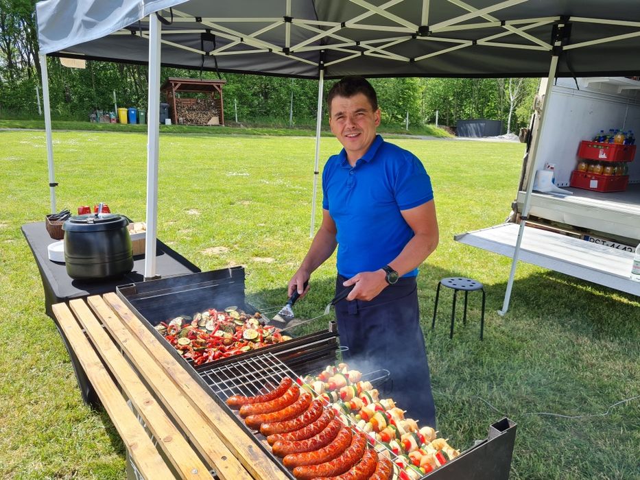 Grill, obsługa cateringowa, imprezy firmowe,  poprawiny, urodziny