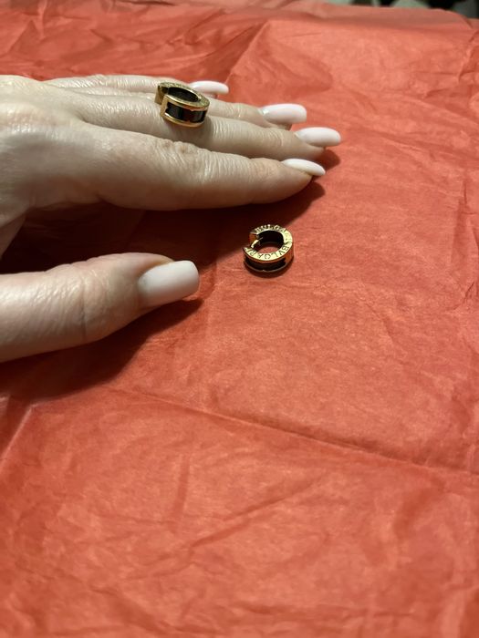 Брендові золоті  сережки від Bvlgari