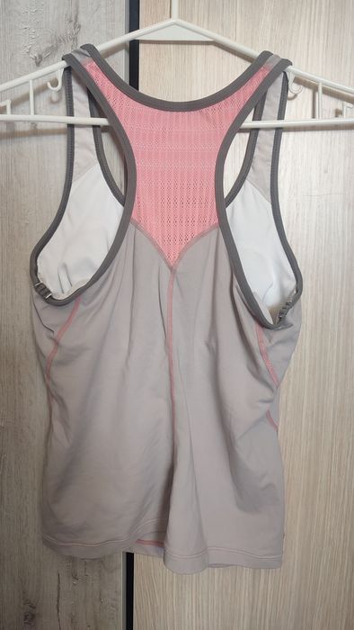 Sportowa koszulka Nike