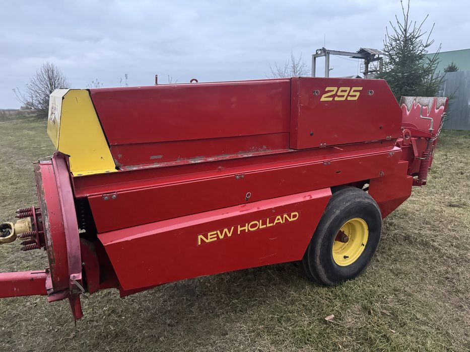 Прес підбирач Пресс-подборщик тюкопрес NEW HOLLAND 295 (як 920-930)