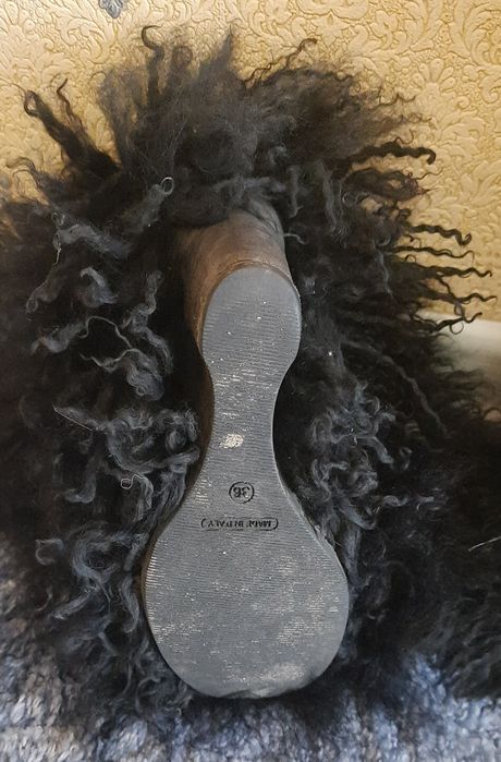 Унти Єті, лама, високі сапоги