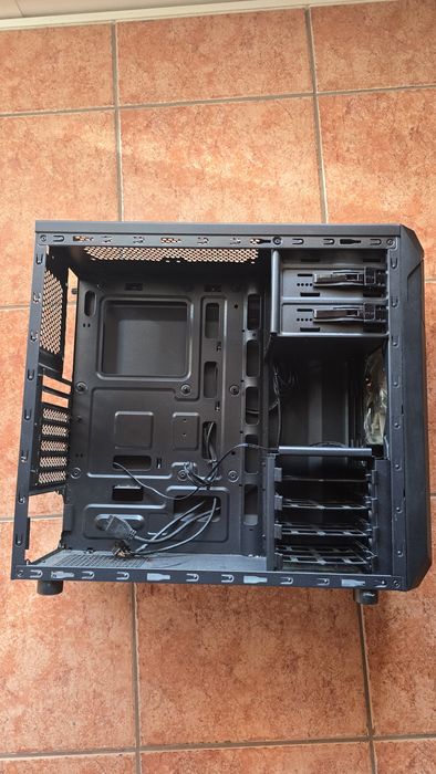 Torre Corsair Spec 01