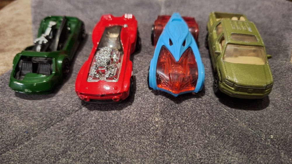 Машинки дитячі!!