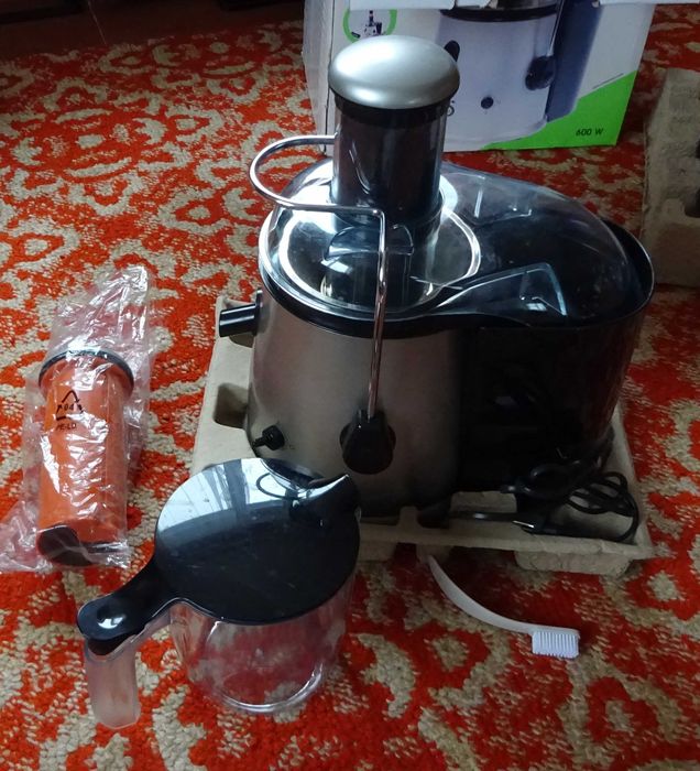 Соковитискач Moulinex