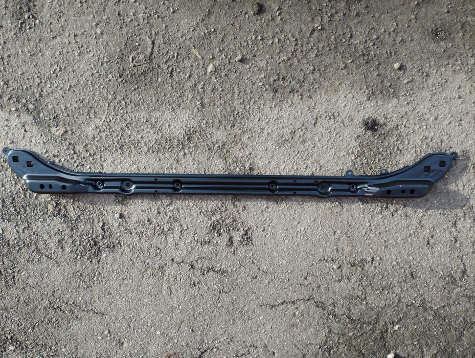 BMW 3 G20 G21 4 G26 планка панелі верхня  задня 51648491817