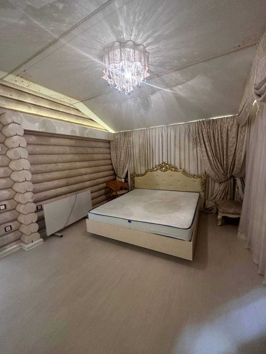 Продам шикарный сруб в Новоселовке.  Авторский ремонт. Рядом река .