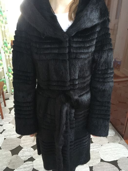 Шуба натуральна з нутрії