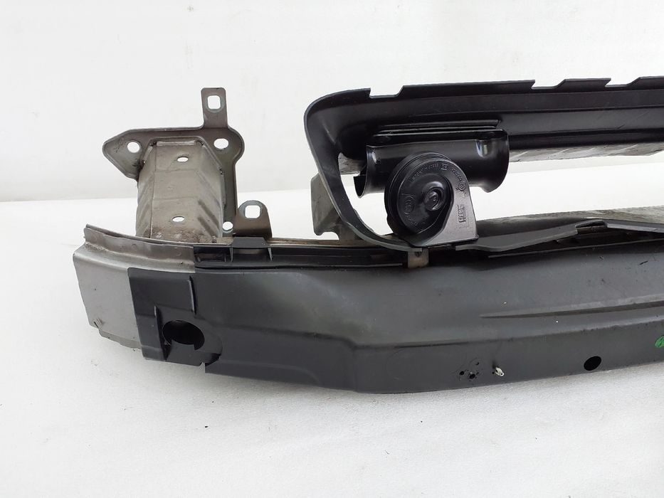 Reforço pára-choques frente VOLVO C30