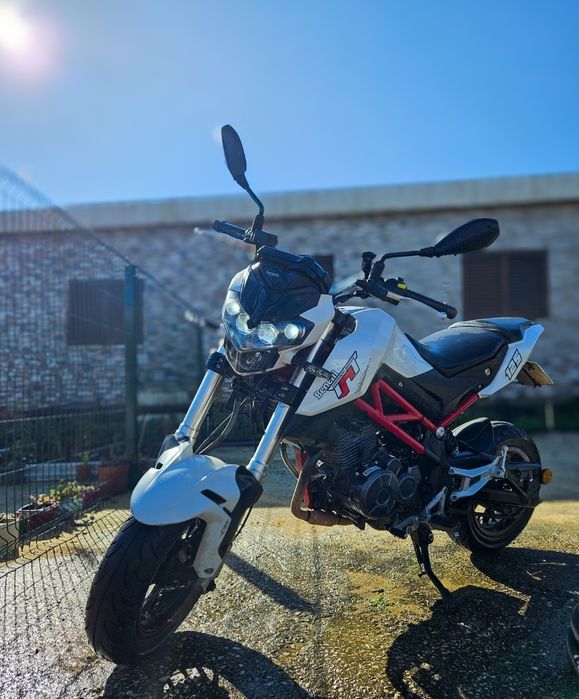 Benelli TNT 125 | 2017 | 13.000 km | 1.800 € negociáveis