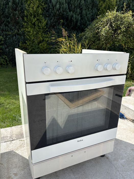 Piekarnik + plyta Amica szafka