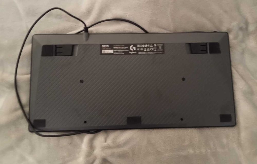 Klawiatura gaimingowa Logitech G213