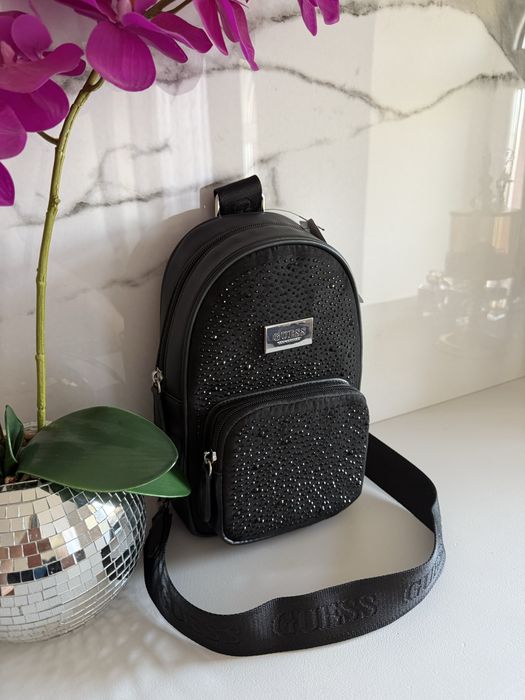 Nowy plecak plecaczek nerka crossbody Guess