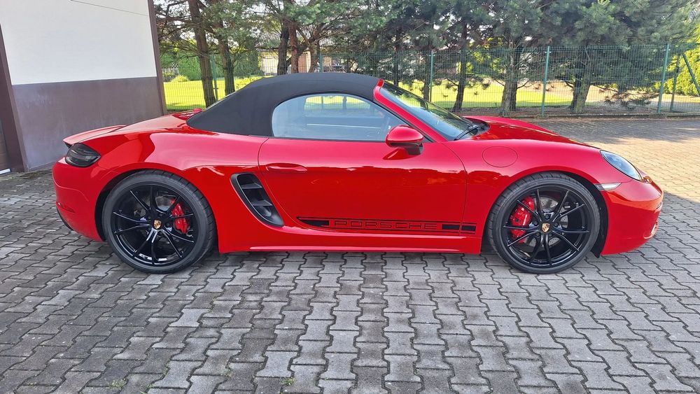 Porsche 718 Boxster